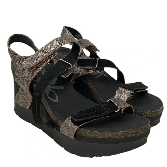 OTBT Sandals Platform Wedges Black Metallic Pewter Silver Size 9.5 Wavey - Picture 3 of 11
